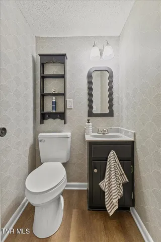 $189,000 | 201 Ron Royce Drive, Unit 1, Elizabethton, TN 37643