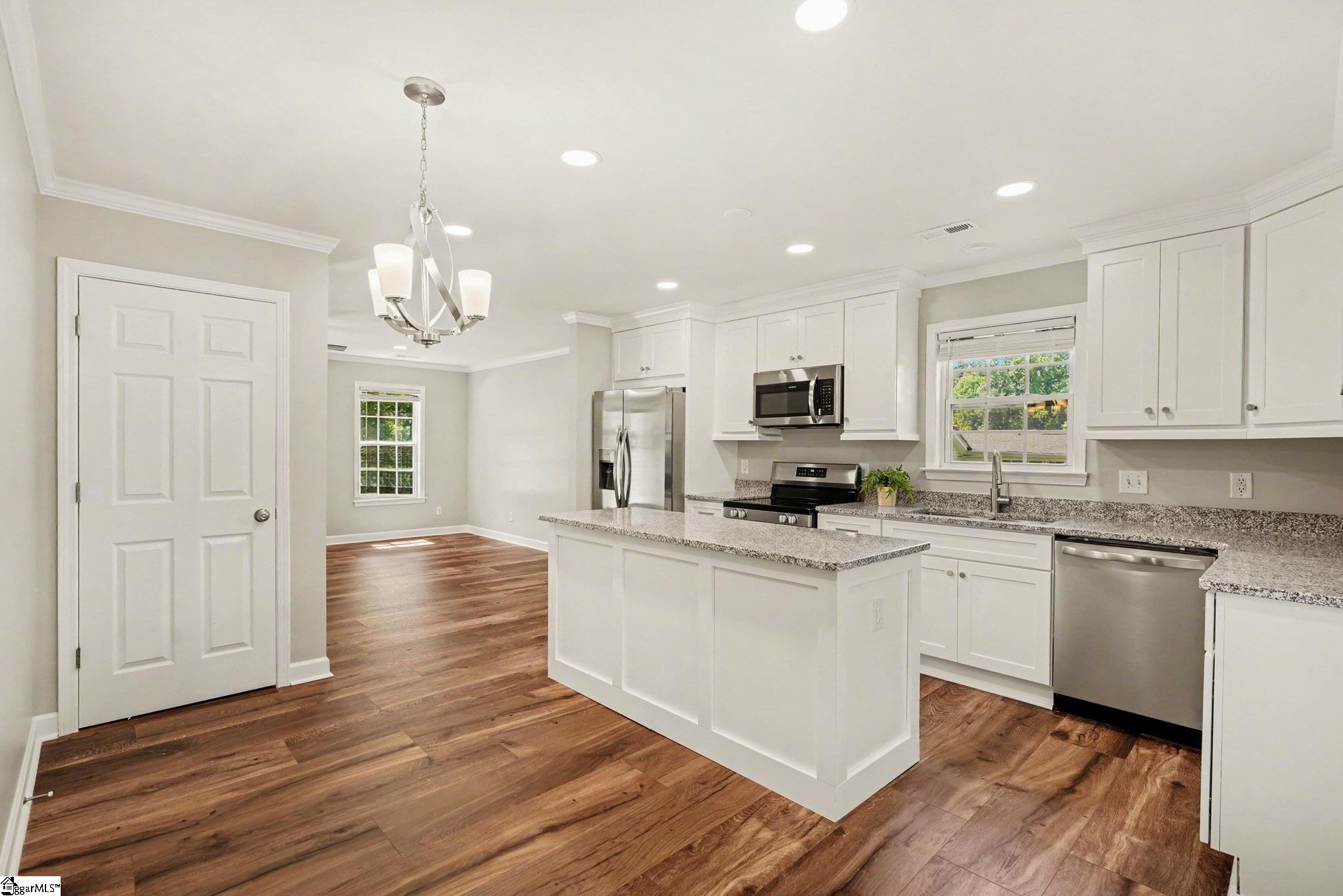 106 Lilly Street Simpsonville, SC 29681 - Photo 2 of 17