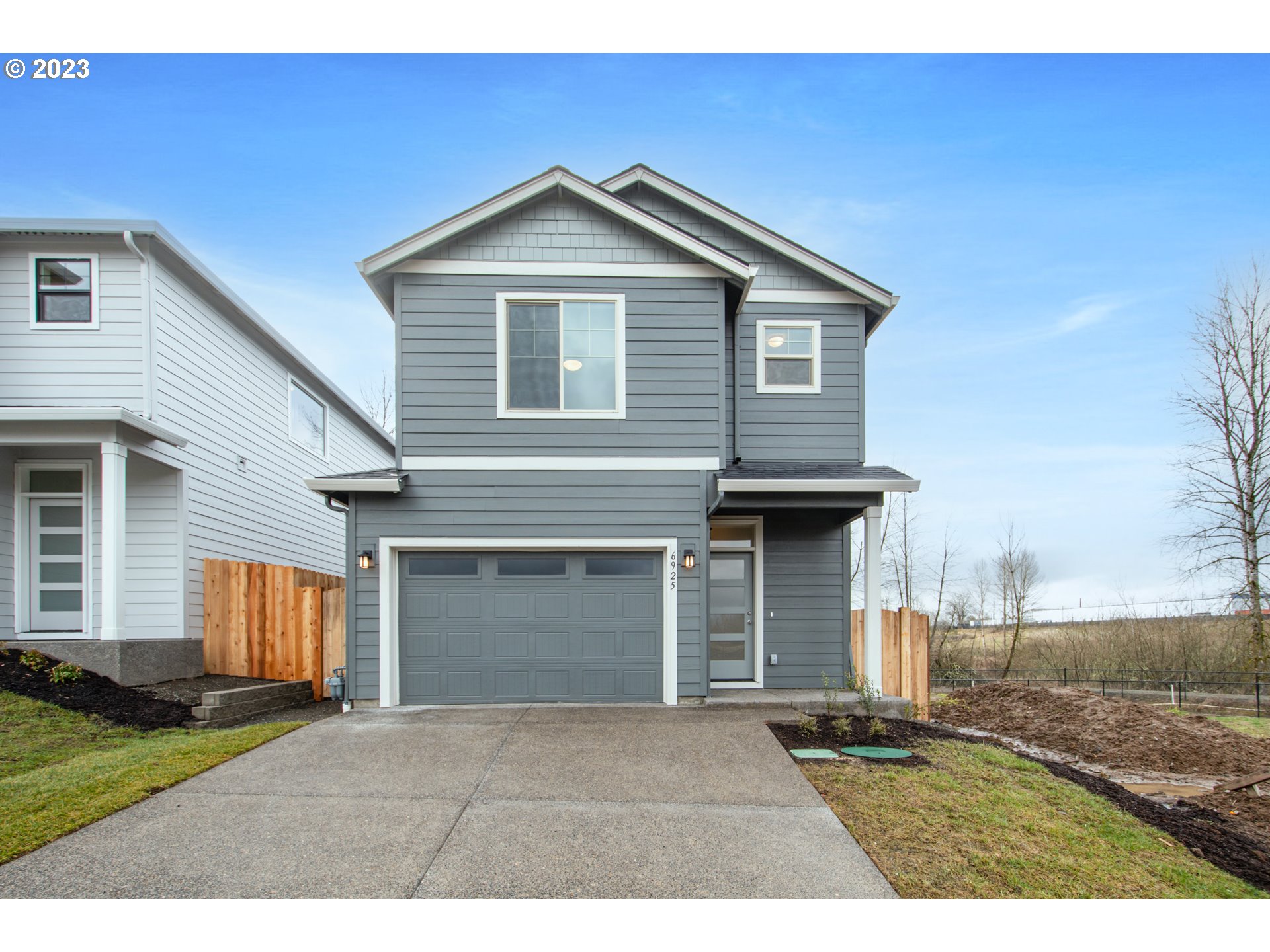 6925 North Madison Circle Ridgefield, WA 98642 - Photo 1 of 1