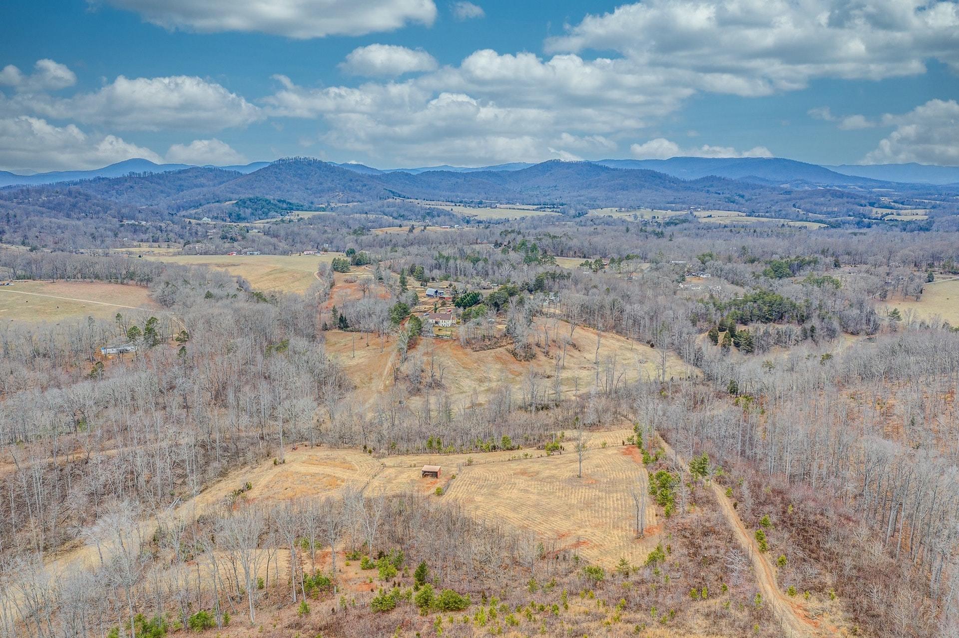 11356 Dickerson Mill Road Moneta, VA 24121 - Photo 50 of 61 050-337851-11356 Dickerson Mill Rd 050_8