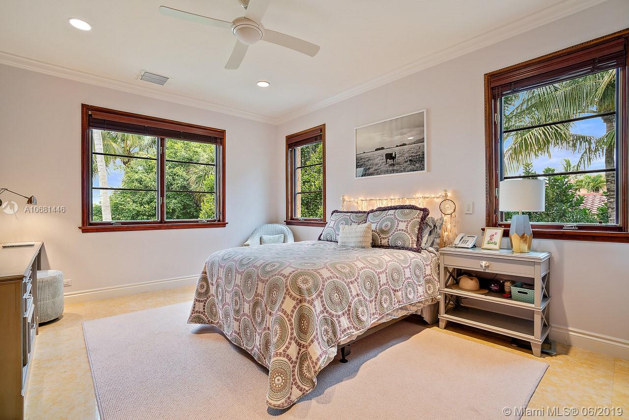 480 South Beach Road Hobe Sound, FL 33455 - Photo 20 of 29 Guest Bedroom