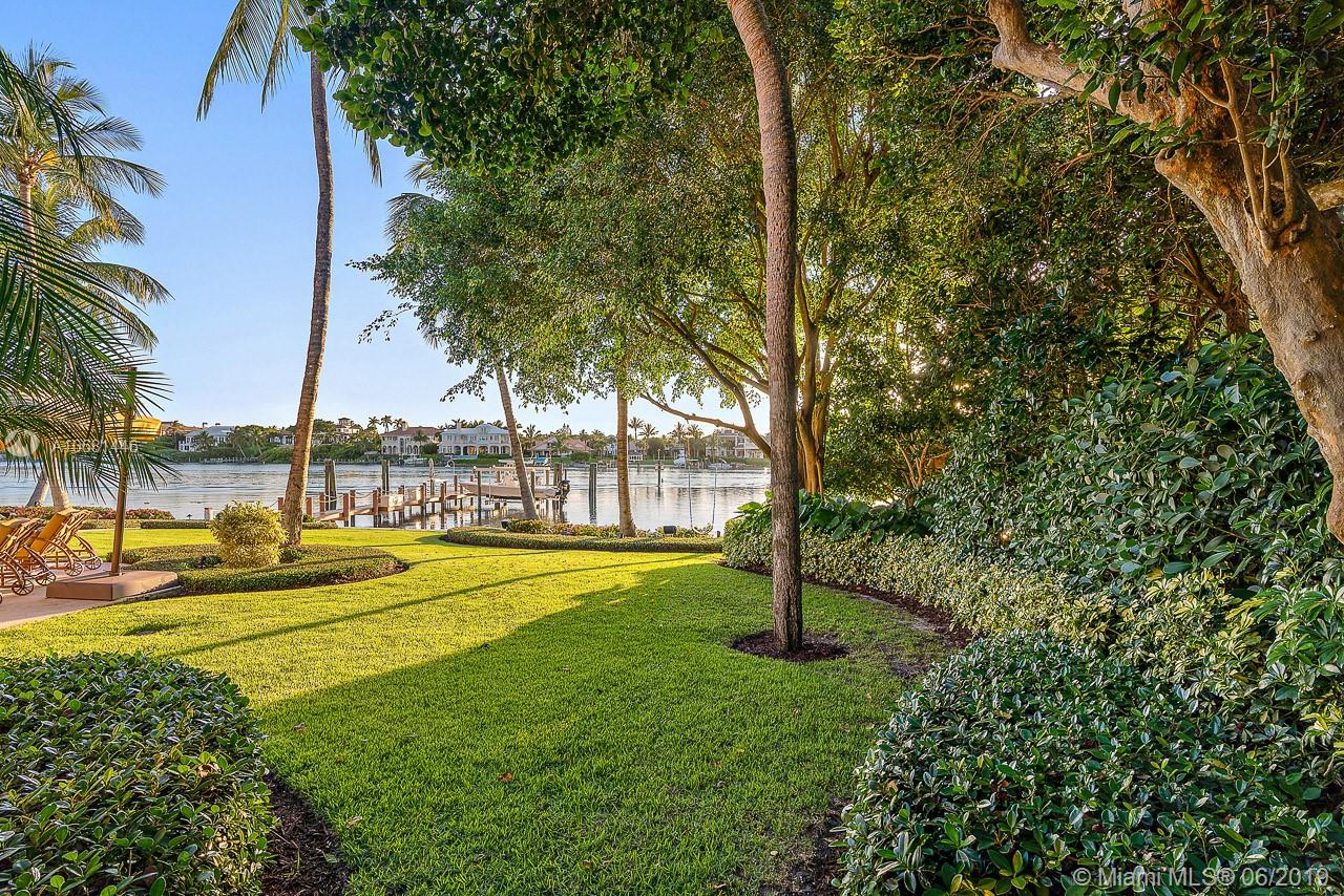480 South Beach Road Hobe Sound, FL 33455 - Photo 27 of 29 Lush Landscaping