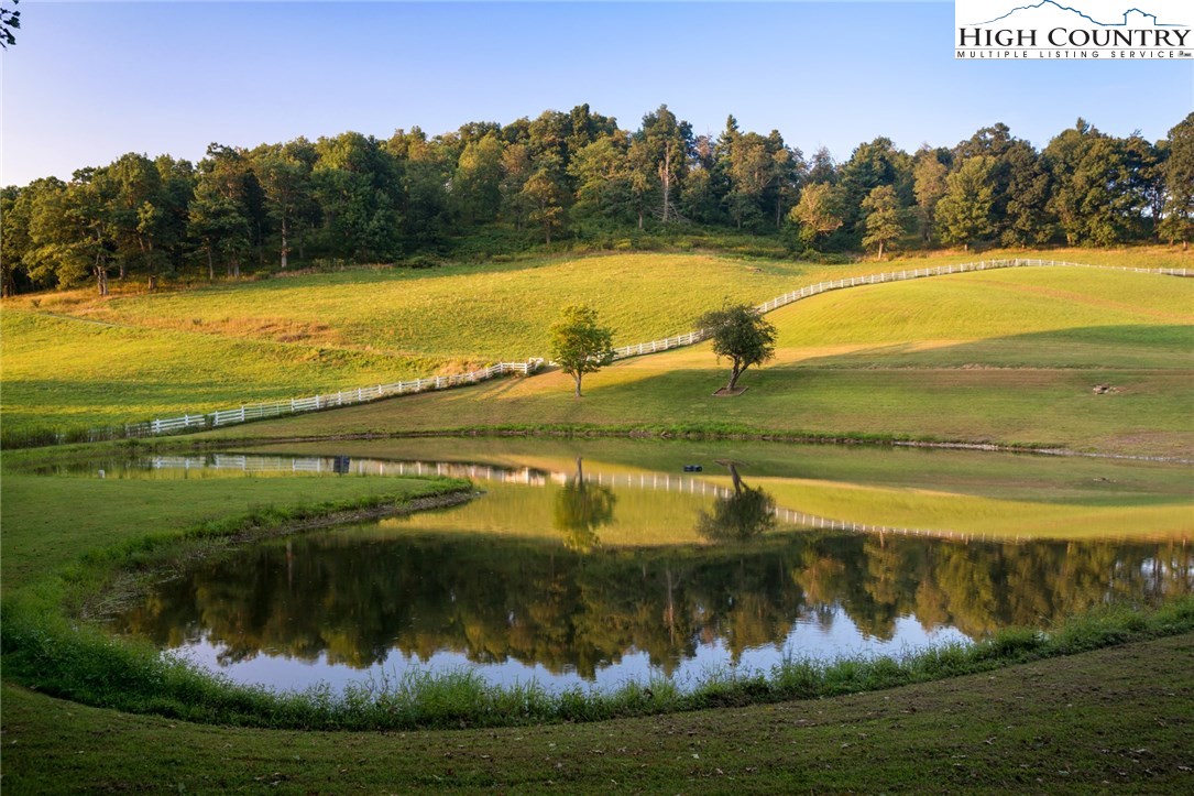81 Adkins Farm Road Spruce Pine, NC 28777 - Photo 15 of 37 a view of an ocean from a city