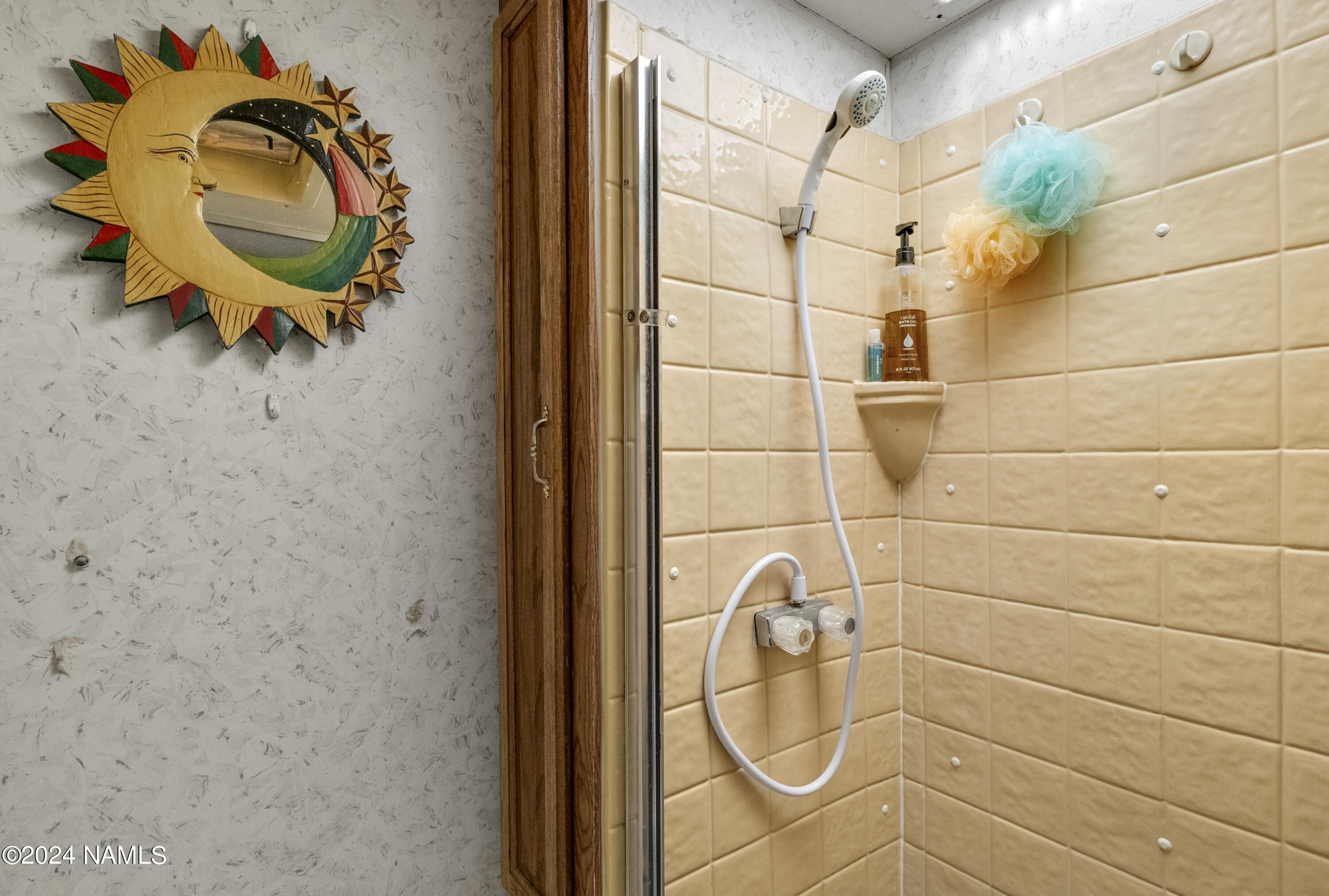 4750 Woodlands Ranch Road Williams, AZ 86046 - Photo 30 of 31 Bathroom