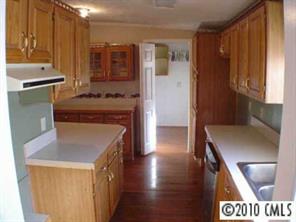 908 Philadelphia Church Road Dallas, NC 28034 - Photo 5 of 8 Gallery Image 5