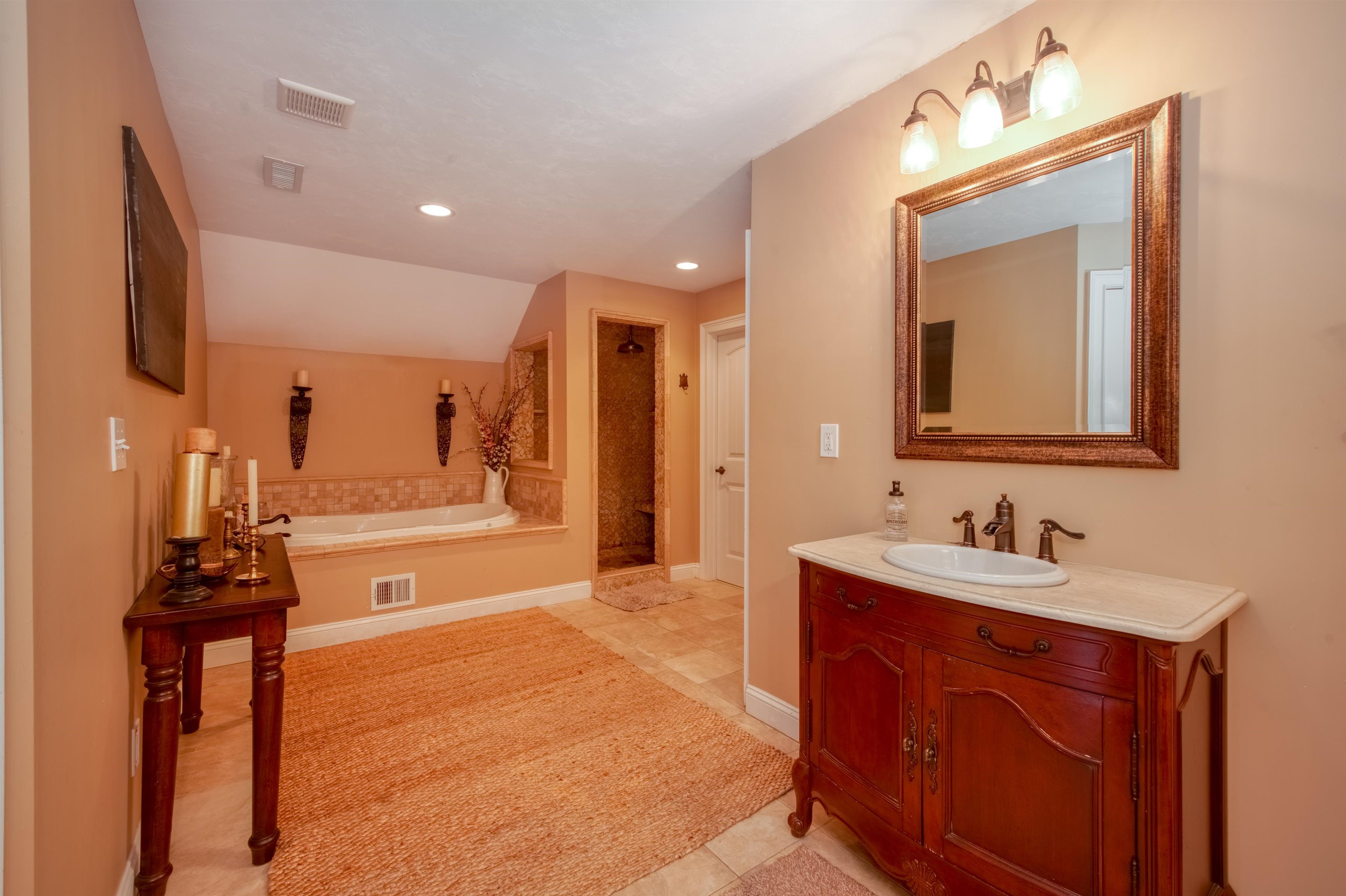 17 Burnham Road Windham, NH 03087 - Photo 20 of 38