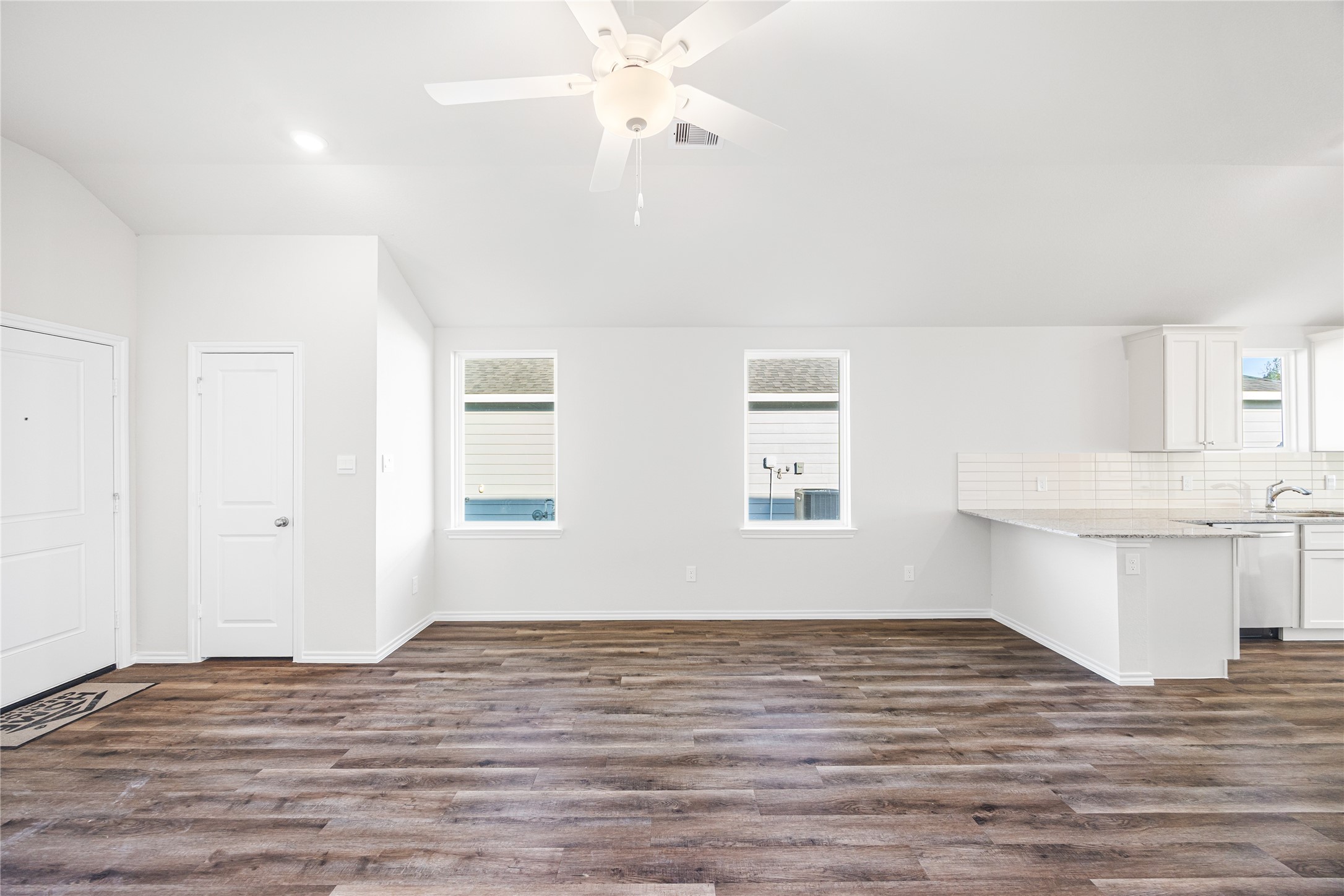 25786 John Wayne Court Splendora, TX 77372 - Photo 6 of 22