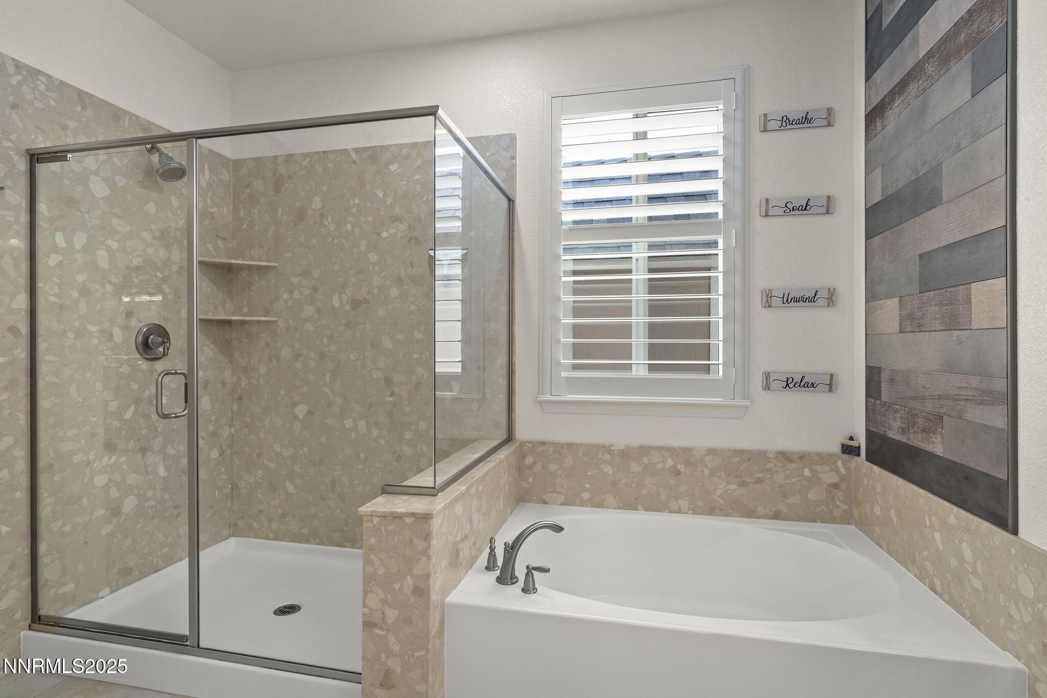 2810 Tobiano Drive Reno, NV 89521 - Photo 21 of 56 28-web-or-mls-_DSC9794