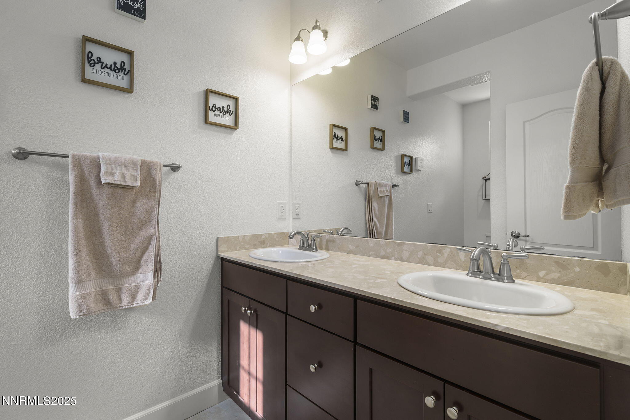 2810 Tobiano Drive Reno, NV 89521 - Photo 26 of 56 33-web-or-mls-_DSC9836