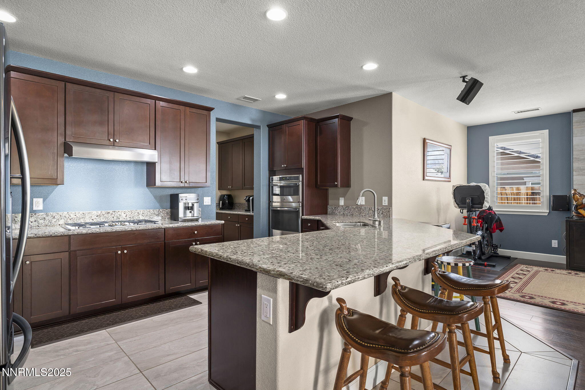 2810 Tobiano Drive Reno, NV 89521 - Photo 6 of 56 19-web-or-mls-_DSC9917