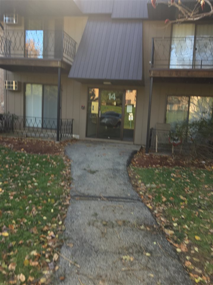14 Strawberry Bank Road, Unit 10 Nashua, NH 03062 - Photo 1 of 15