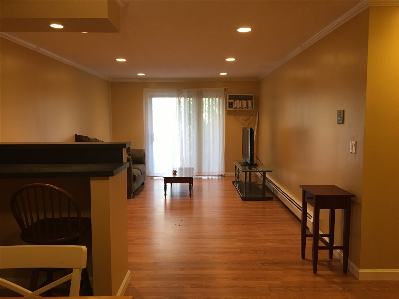 14 Strawberry Bank Road, Unit 10 Nashua, NH 03062 - Photo 3 of 15