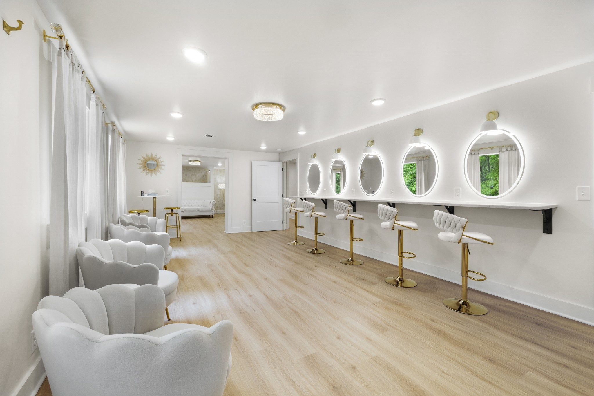 1249 Gulf Road Spencer, TN 38585 - Photo 16 of 98 a living room with furniture and kitchen view