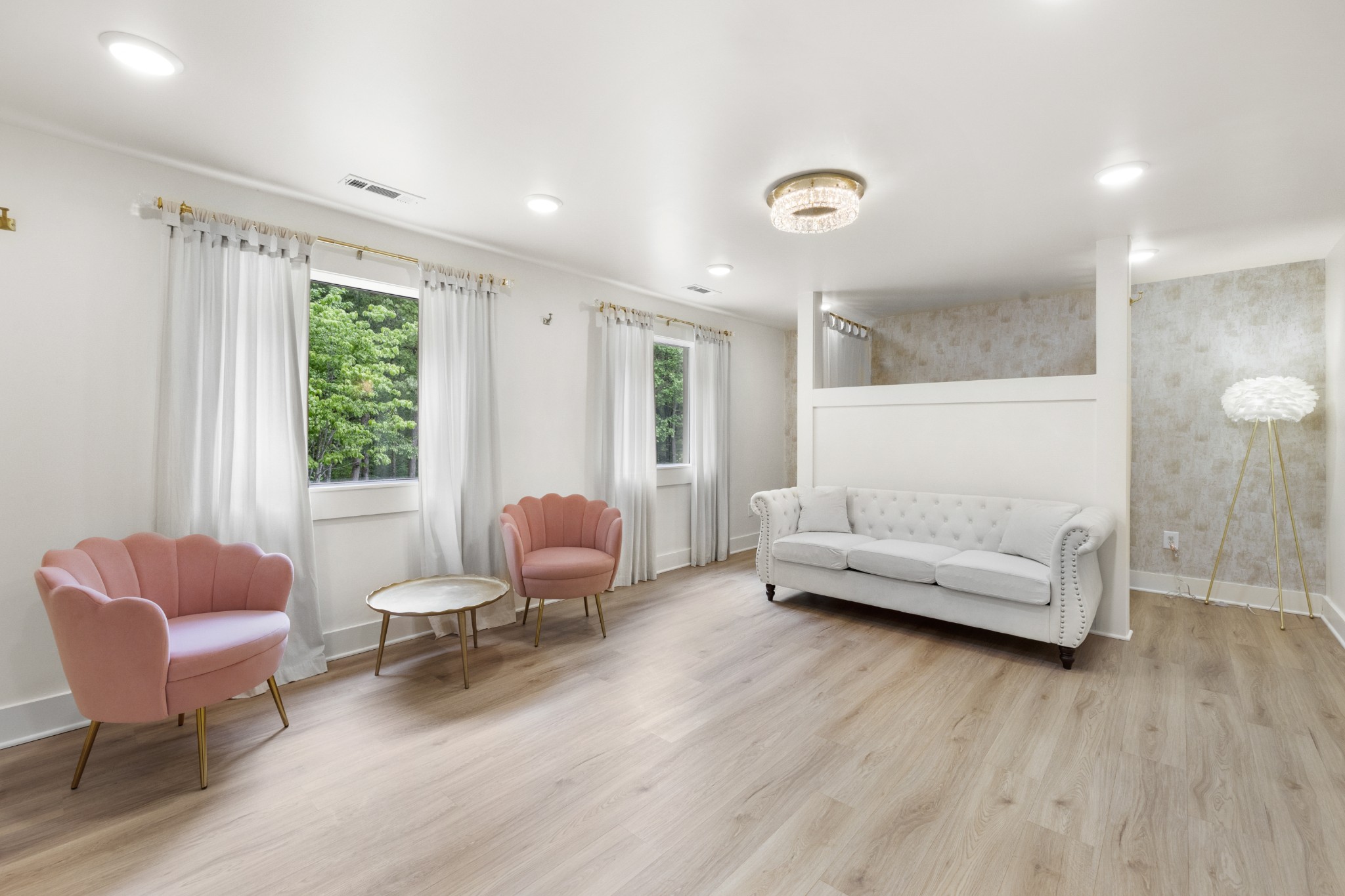 1249 Gulf Road Spencer, TN 38585 - Photo 21 of 98 a living room with furniture and a window