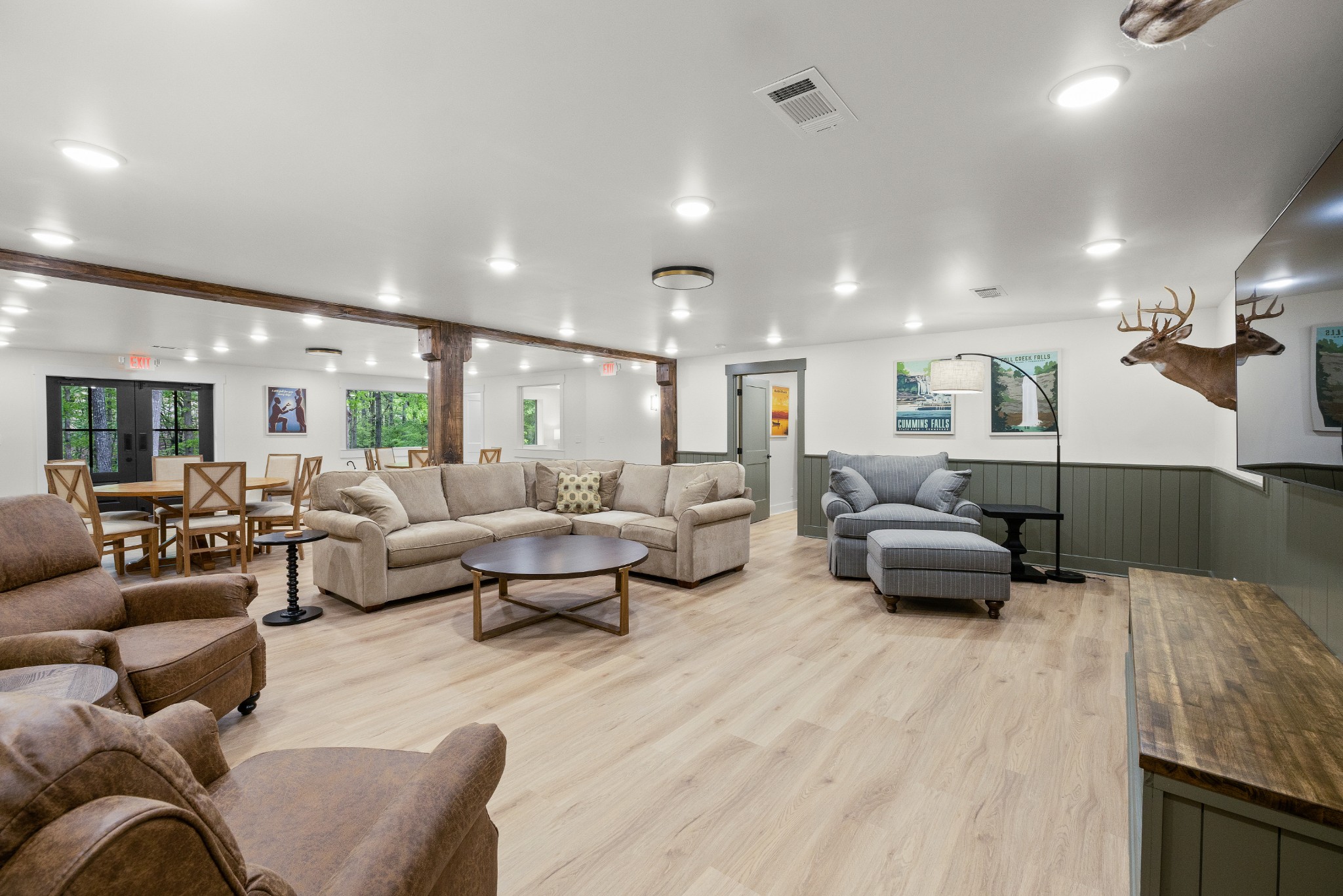 1249 Gulf Road Spencer, TN 38585 - Photo 6 of 98 a living room with furniture and a wooden floor