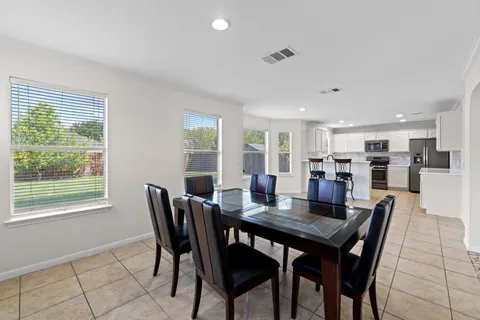 $335,000 | 301 Abamillo Court, Hutto, TX 78634