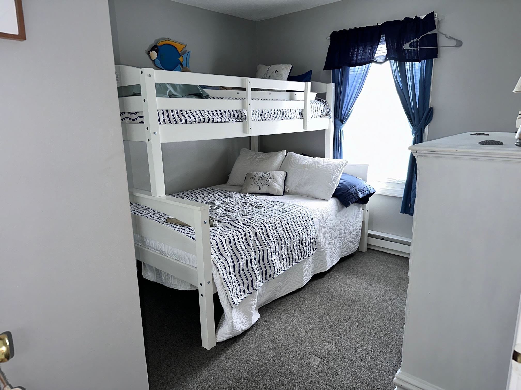 8 Duston Avenue, Unit 2 Hampton, NH 03842 - Photo 9 of 24