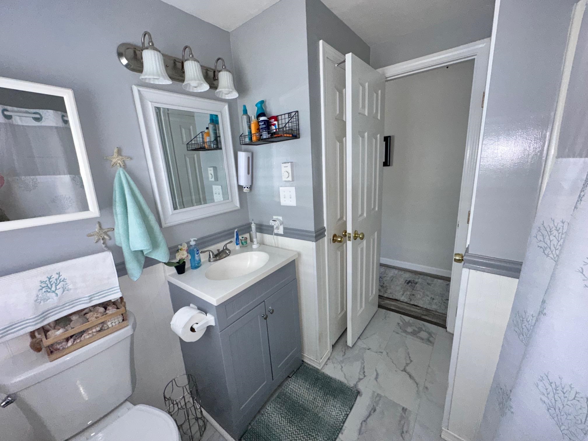 8 Duston Avenue, Unit 2 Hampton, NH 03842 - Photo 10 of 24