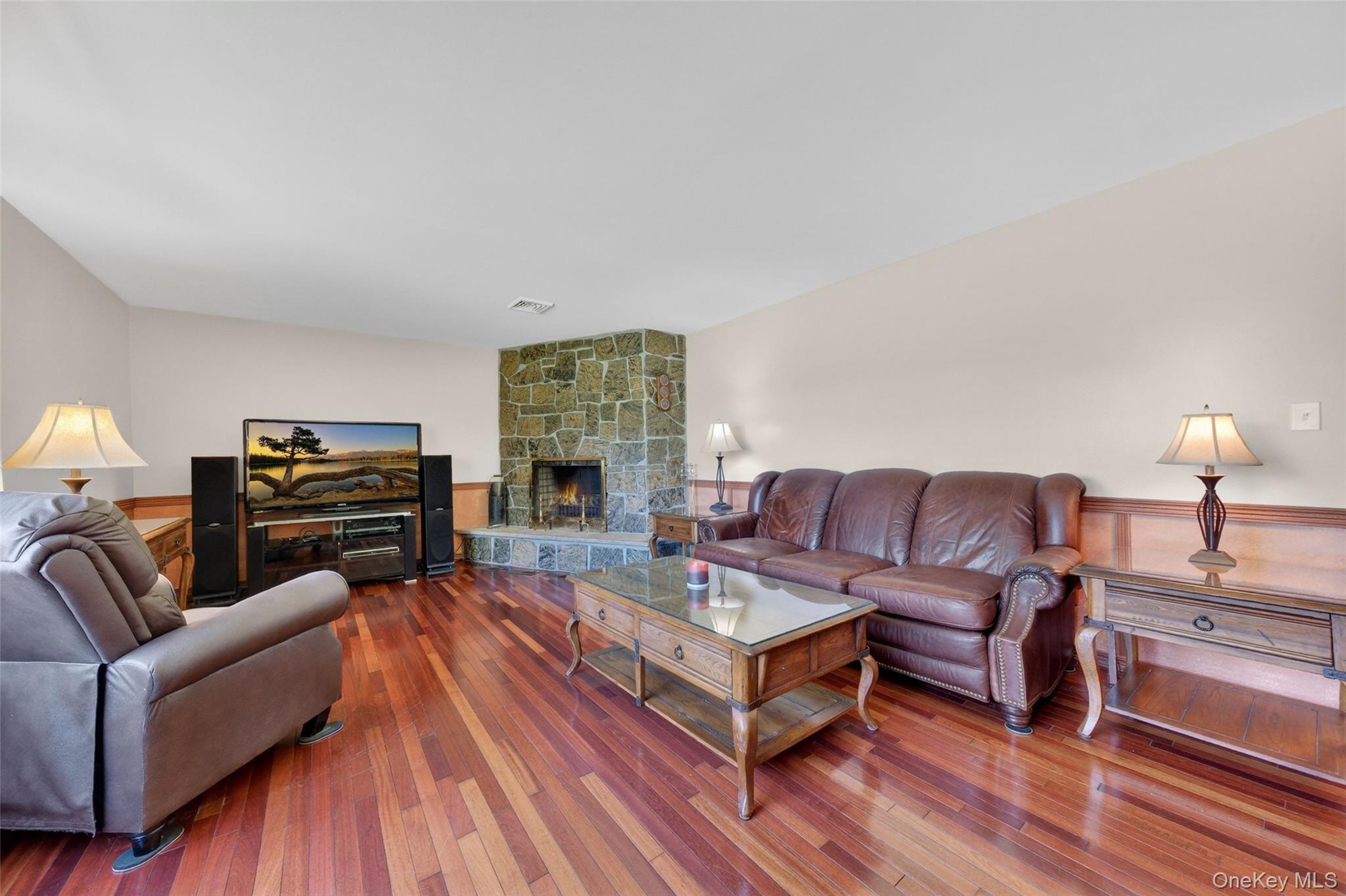 479 River Road Montgomery, NY 12549 - Photo 5 of 40