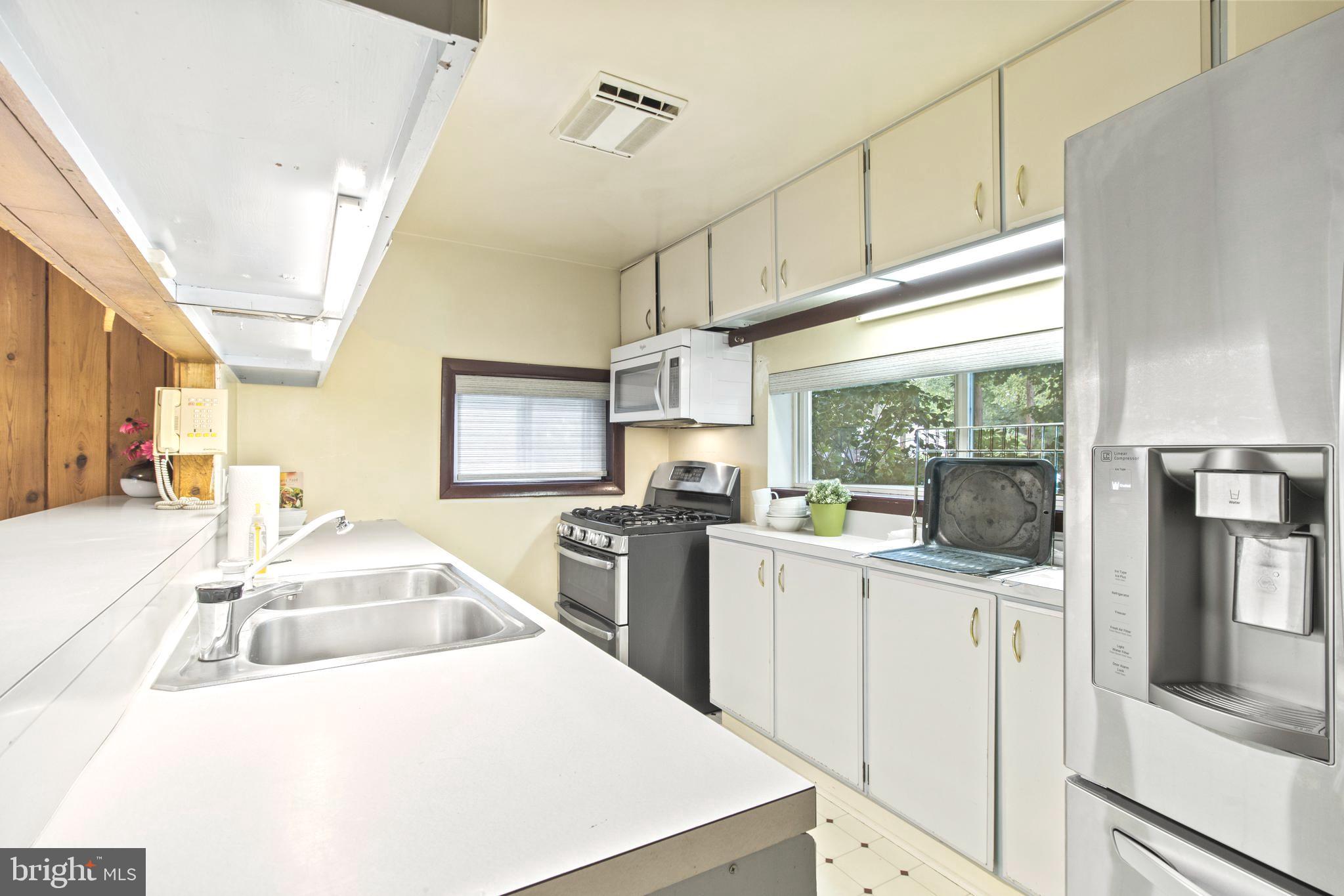 1527 Ainsley Road Silver Spring, MD 20904 - Photo 13 of 23 Gallery Image 13