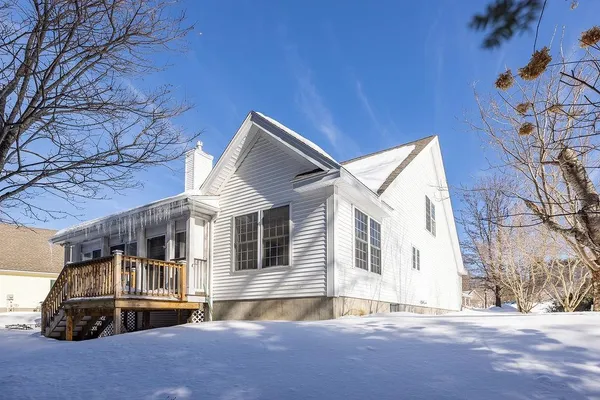 $649,900 | 5 Windchime Drive, Bow, NH 03304