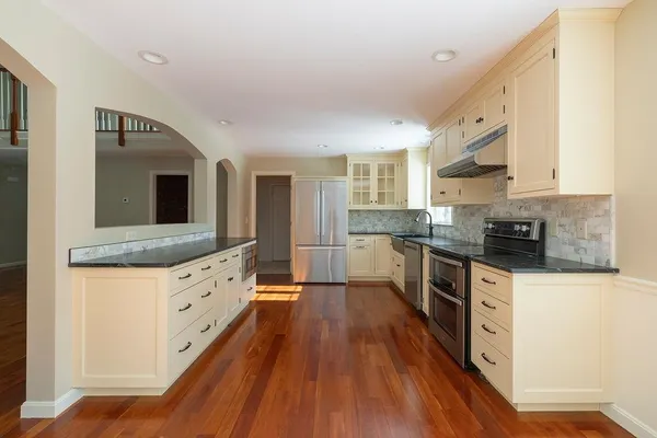 $649,900 | 5 Windchime Drive, Bow, NH 03304