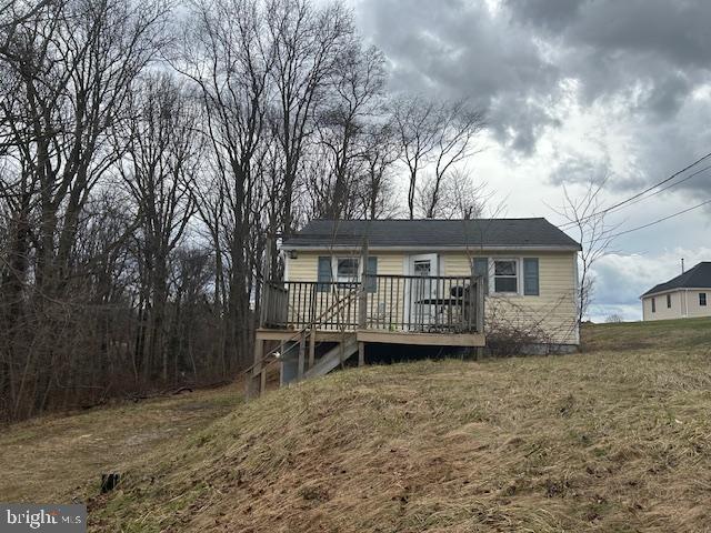 4211 Hunter Road South Hampstead, MD 21074 - Photo 1 of 18 Front