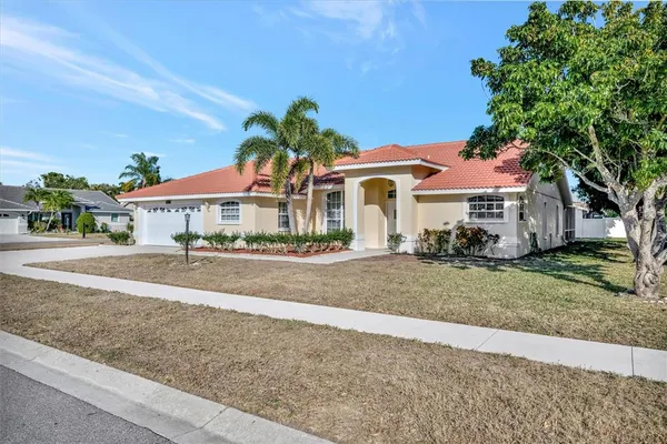 $3,845 | 4851 Wood Pointe Way, Sarasota, FL 34233