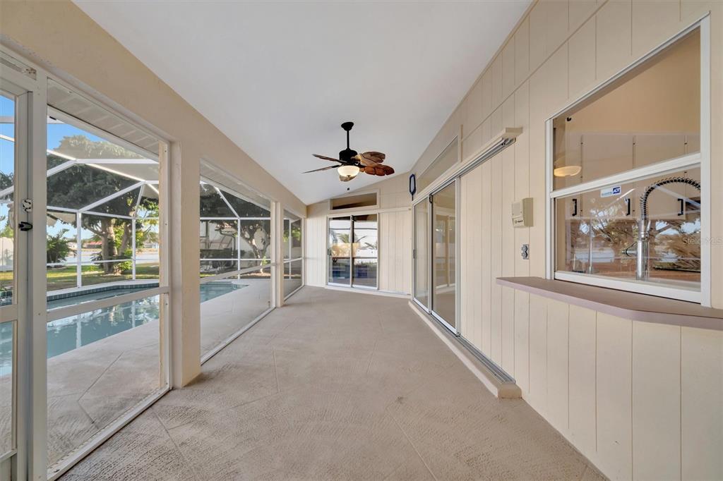 4851 Wood Pointe Way Sarasota, FL 34233 - Photo 15 of 31