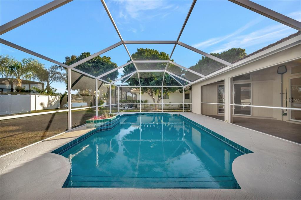 4851 Wood Pointe Way Sarasota, FL 34233 - Photo 16 of 31