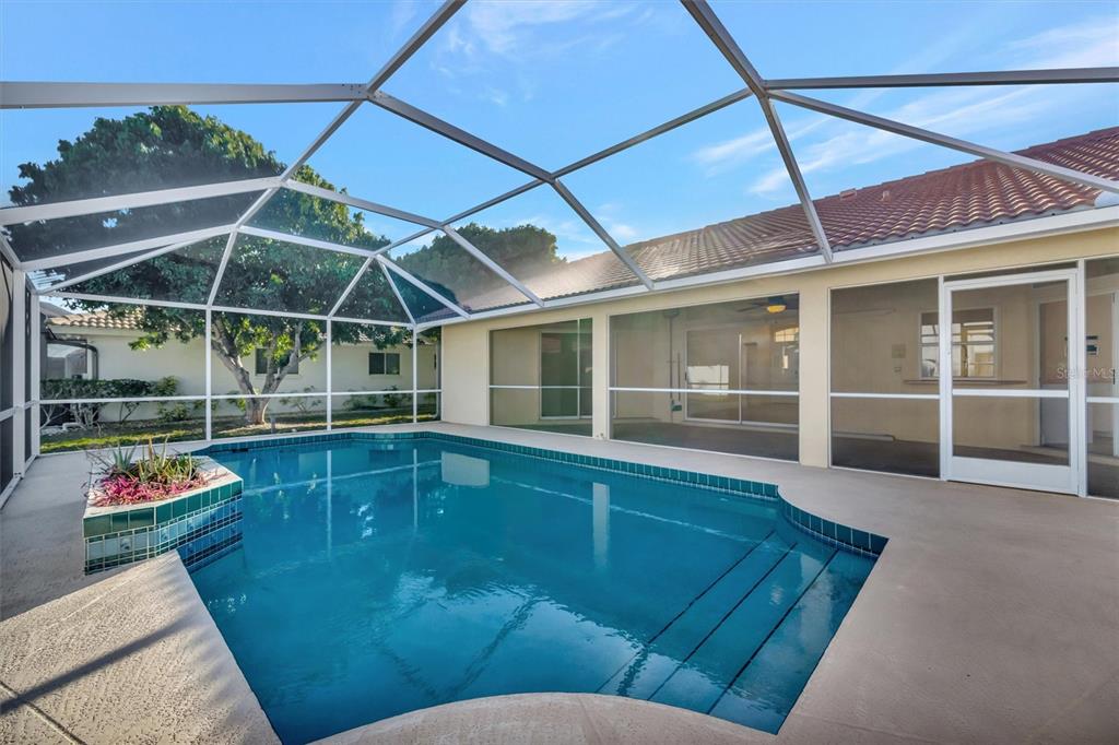 4851 Wood Pointe Way Sarasota, FL 34233 - Photo 17 of 31