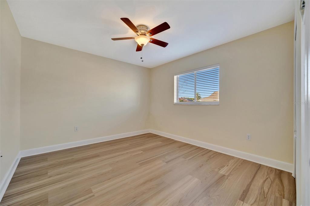 4851 Wood Pointe Way Sarasota, FL 34233 - Photo 26 of 31