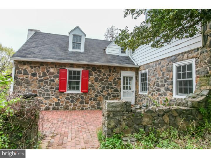 1152 Pugh Road Wayne, PA 19087 - Photo 2 of 25 Patio