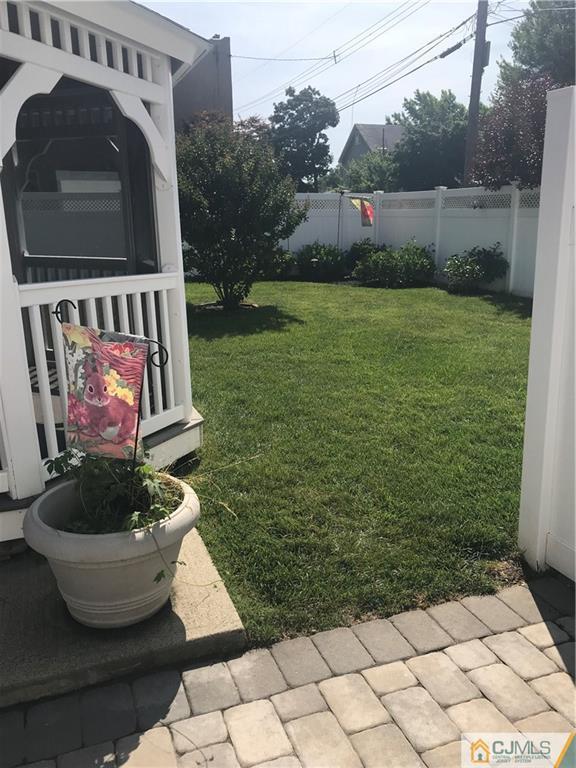 81 Walling Terrace Keyport, NJ 07735 - Photo 11 of 15 Gallery Image 11