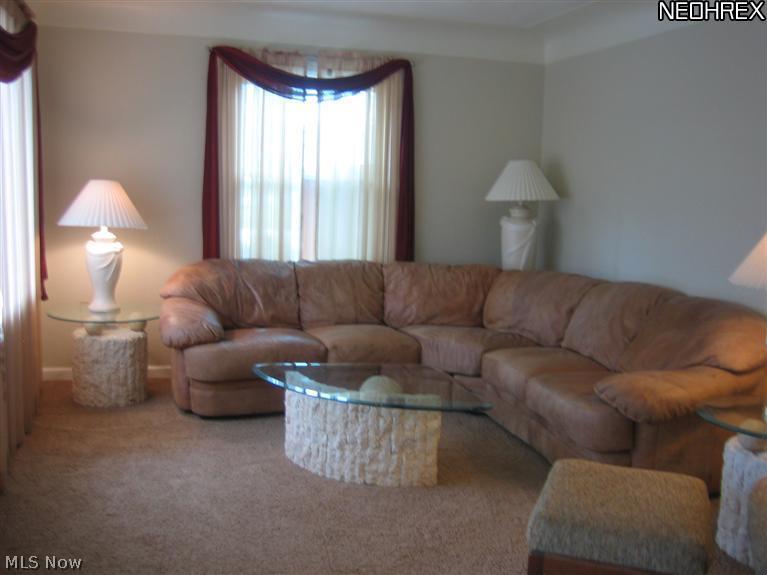 3200 Stoney Ridge Road Avon, OH 44011 - Photo 3 of 23