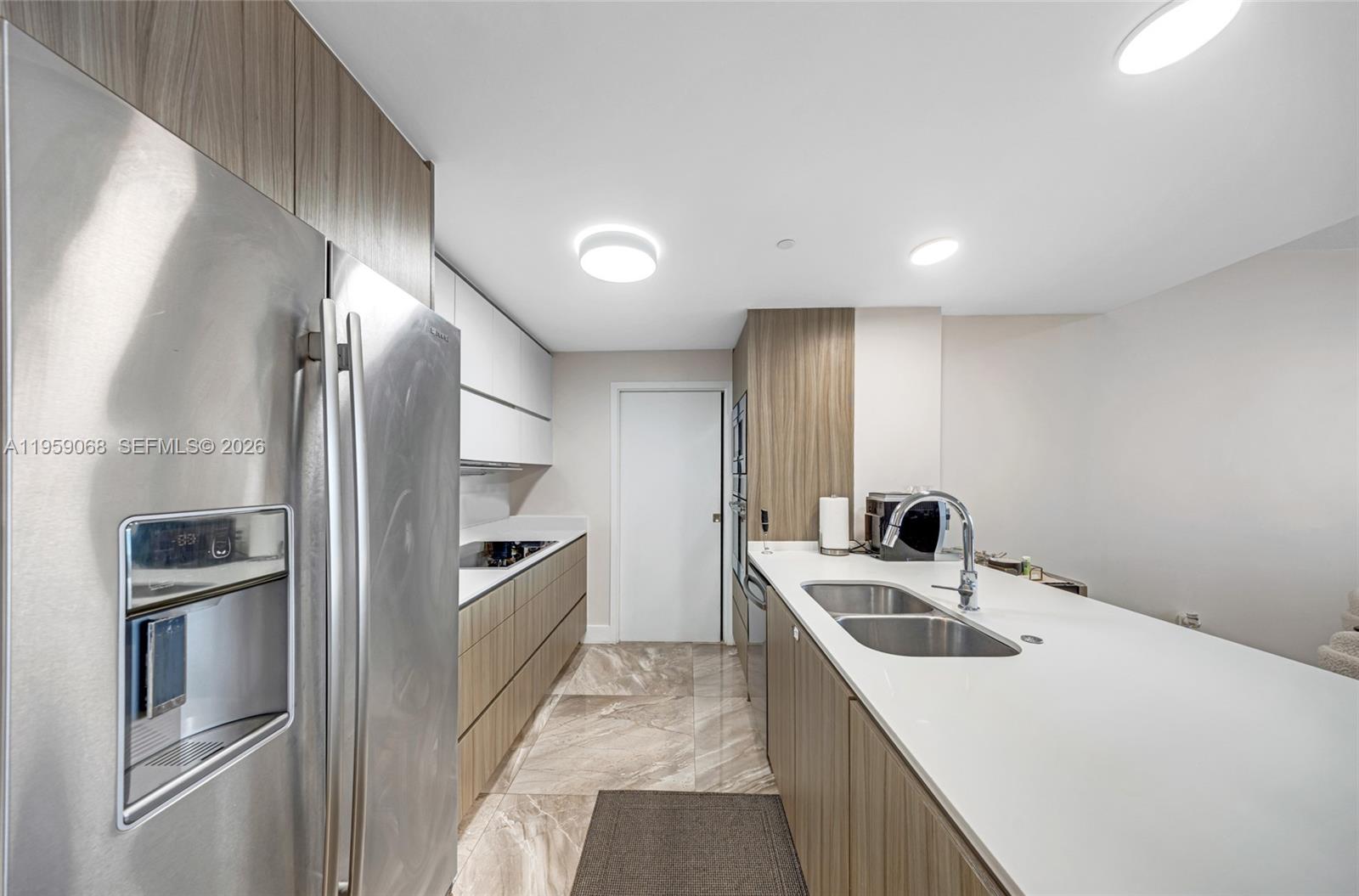 600 Northeast 27th Street, Unit 1004 Miami, FL 33137 - Photo 14 of 60