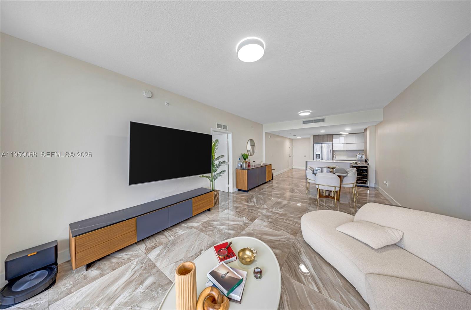 600 Northeast 27th Street, Unit 1004 Miami, FL 33137 - Photo 23 of 60