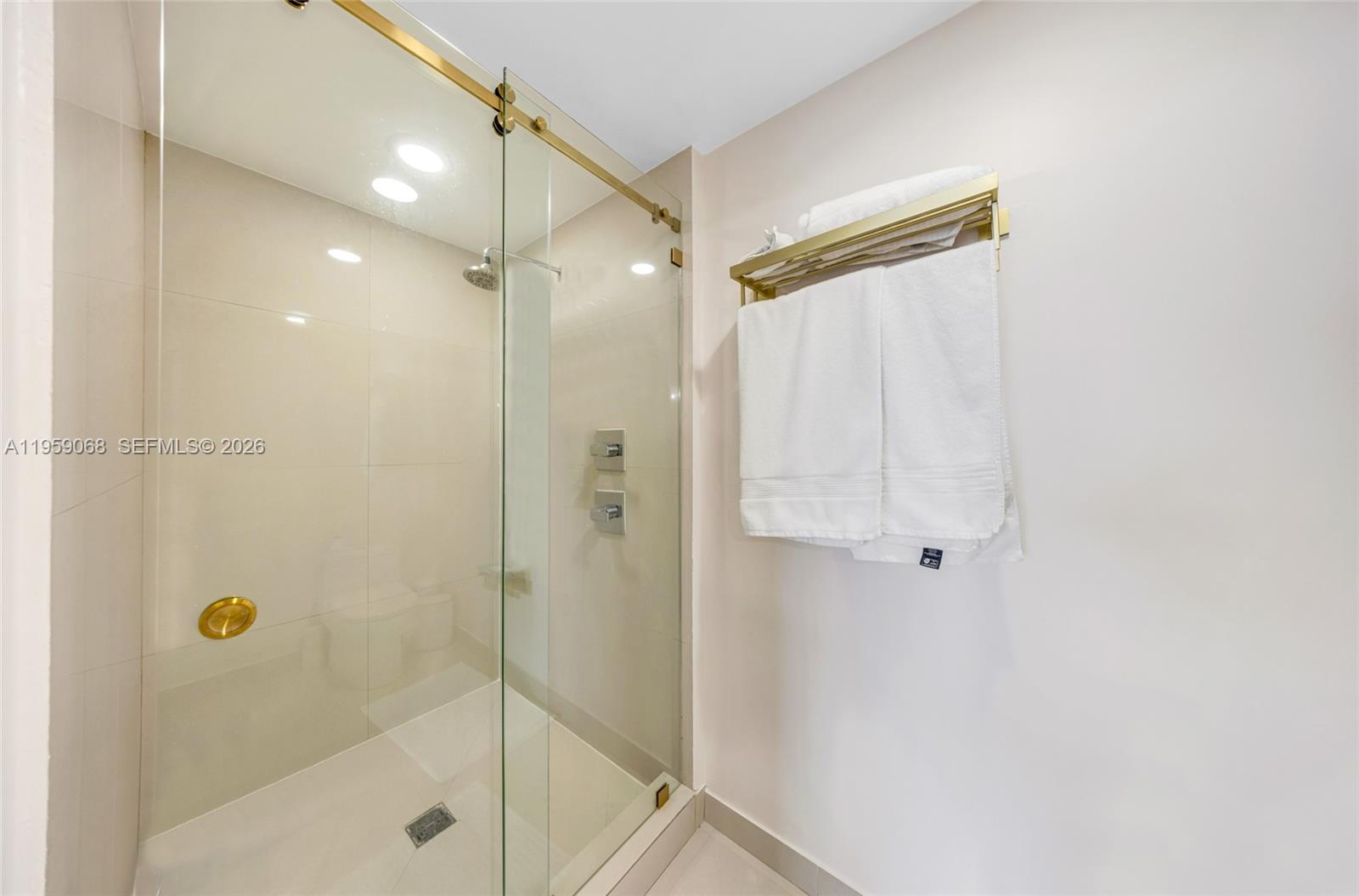 600 Northeast 27th Street, Unit 1004 Miami, FL 33137 - Photo 30 of 60