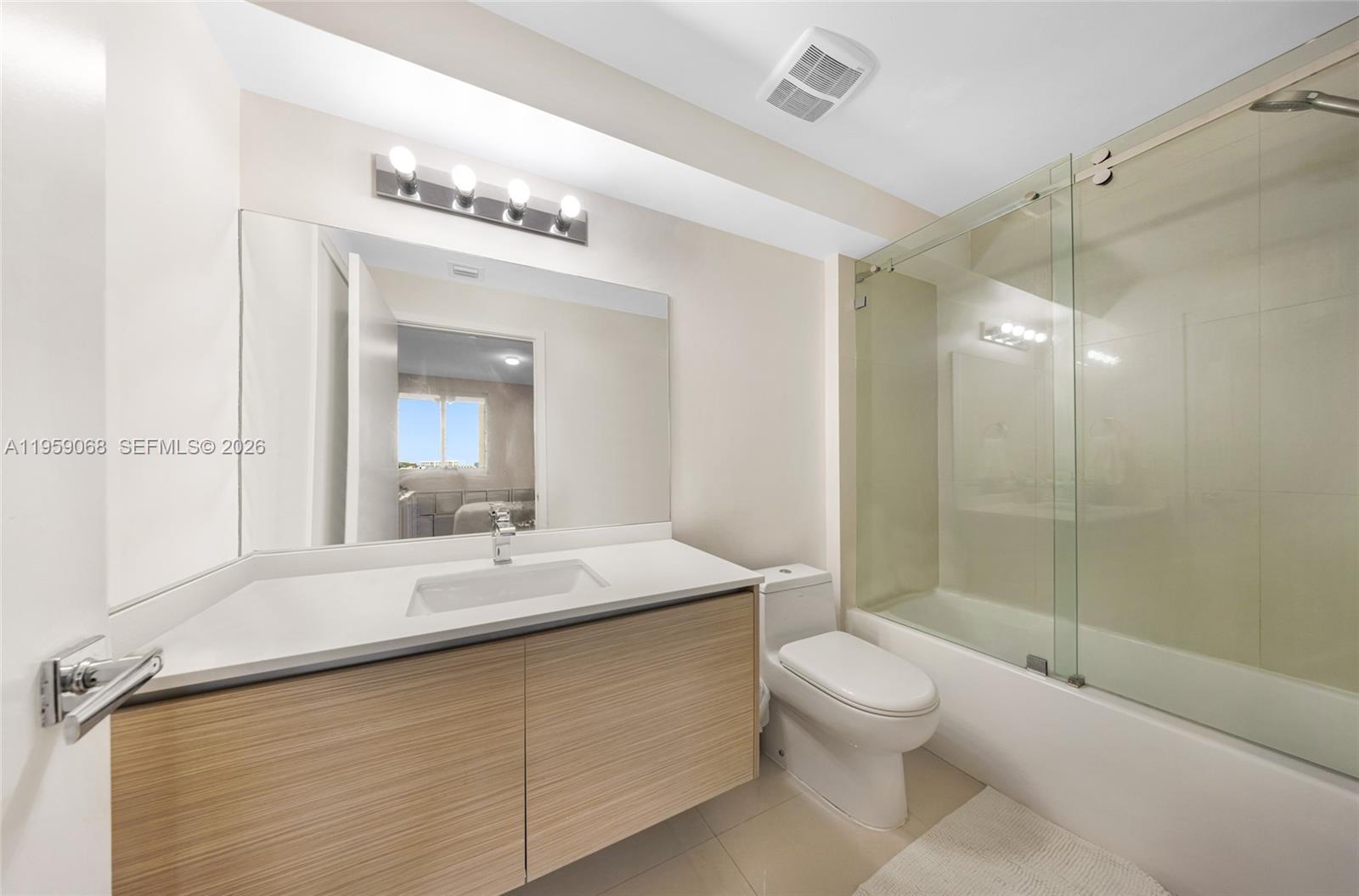 600 Northeast 27th Street, Unit 1004 Miami, FL 33137 - Photo 38 of 60