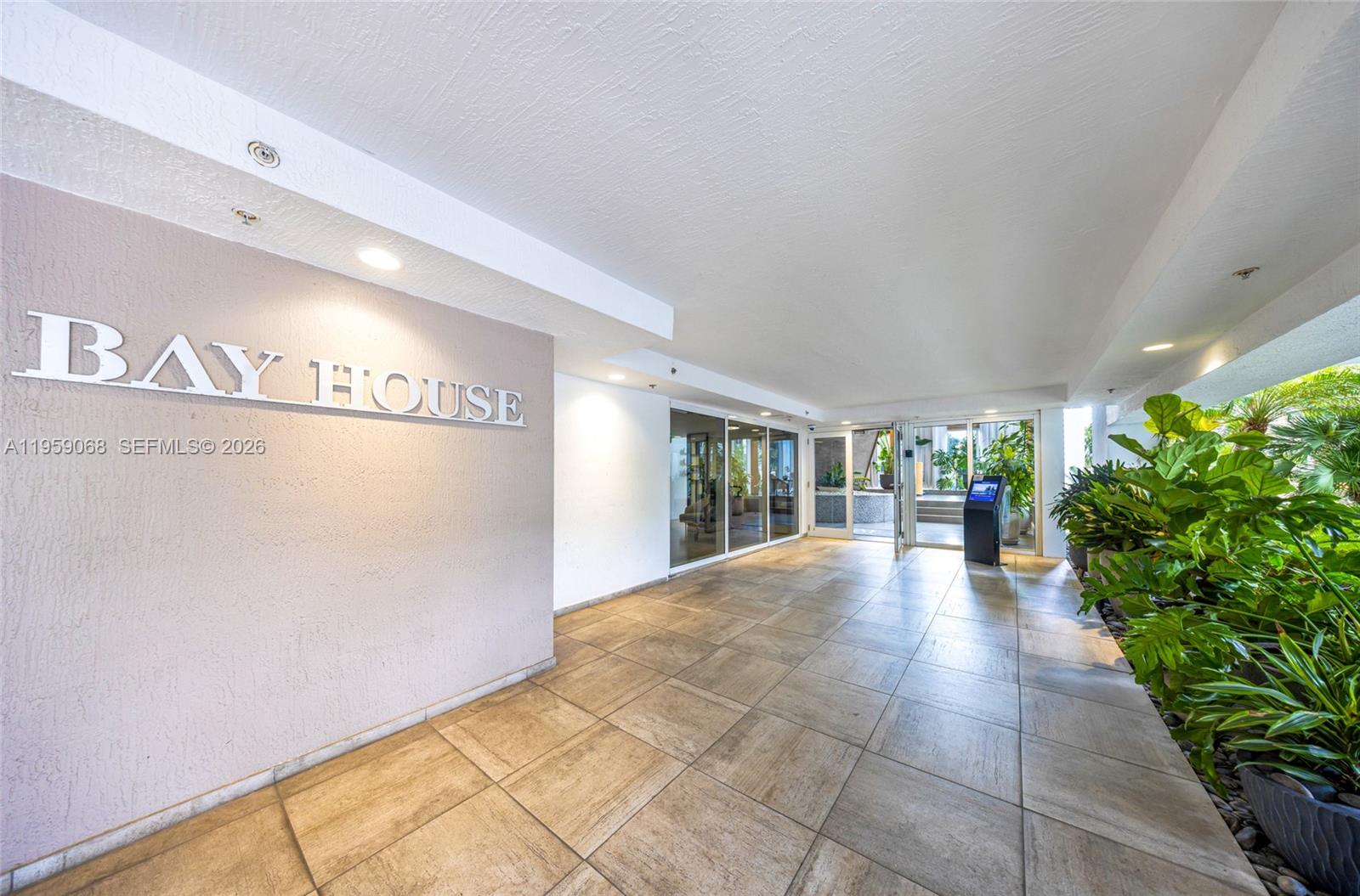 600 Northeast 27th Street, Unit 1004 Miami, FL 33137 - Photo 59 of 60