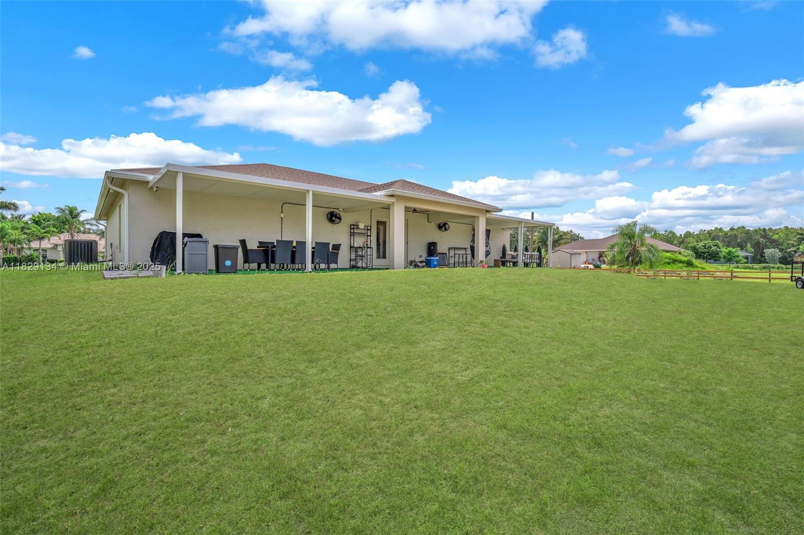 18814 42nd Road North Loxahatchee, FL 33470 - Photo 13 of 50