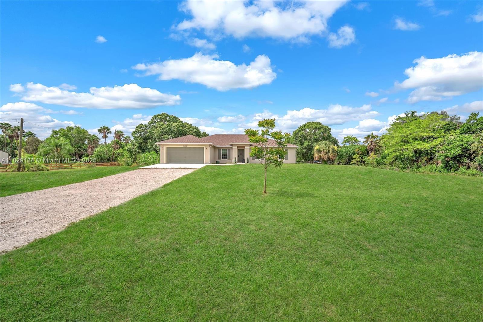 18814 42nd Road North Loxahatchee, FL 33470 - Photo 2 of 50