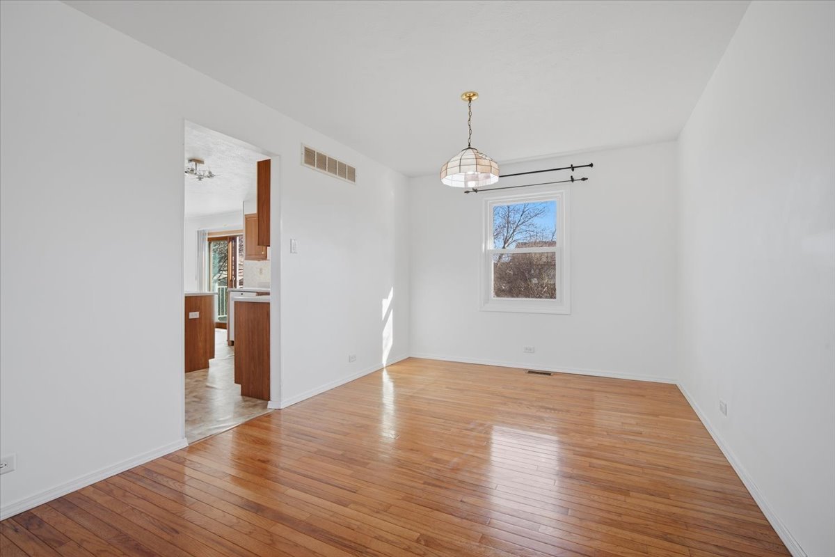 811 Phaeton Place Normal, IL 61761 - Photo 17 of 37