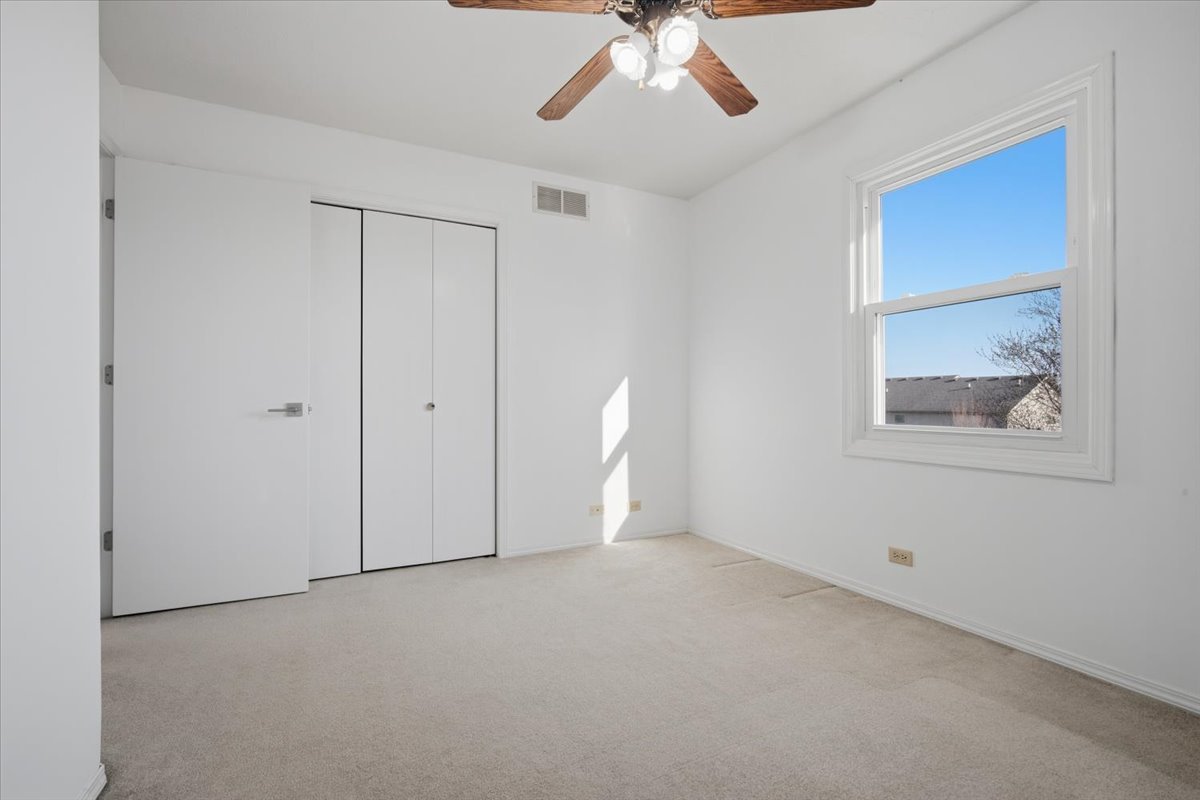 811 Phaeton Place Normal, IL 61761 - Photo 25 of 37