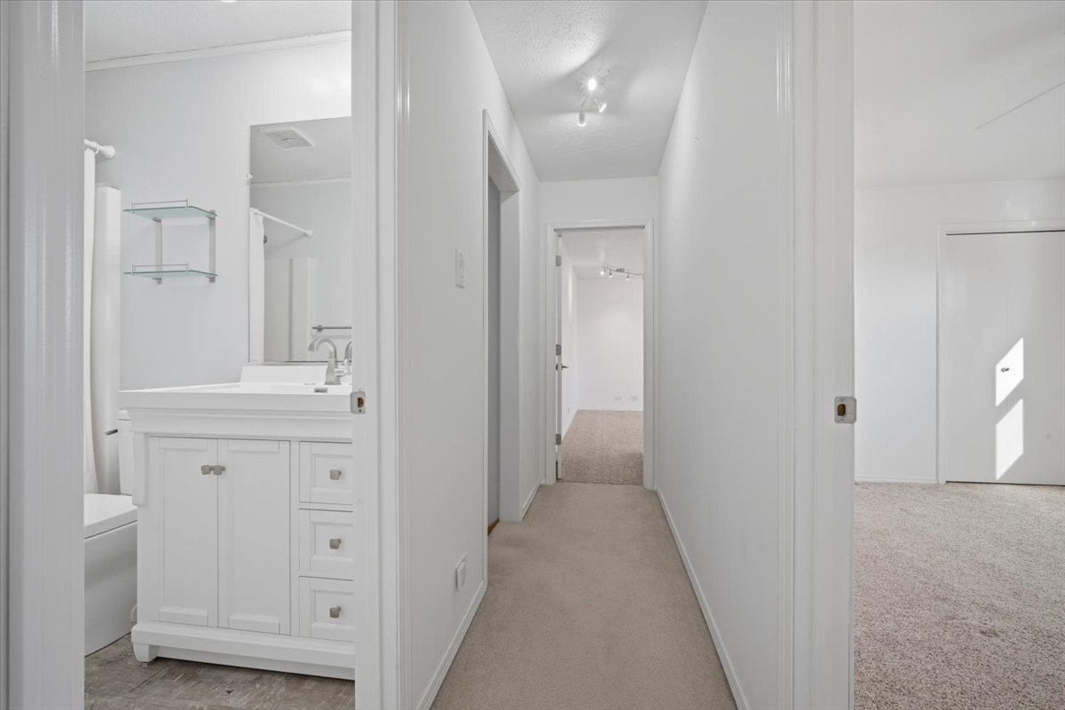 811 Phaeton Place Normal, IL 61761 - Photo 26 of 37