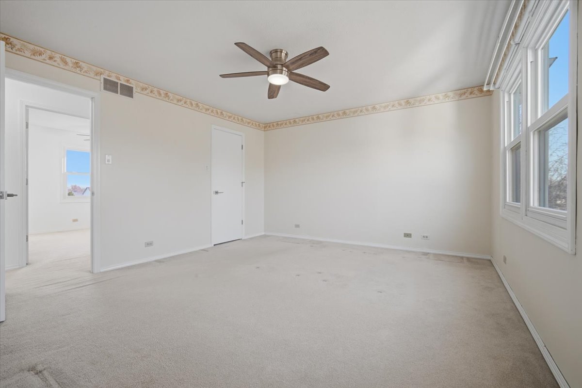 811 Phaeton Place Normal, IL 61761 - Photo 29 of 37