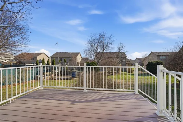 $299,900 | 811 Phaeton Place, Normal, IL 61761