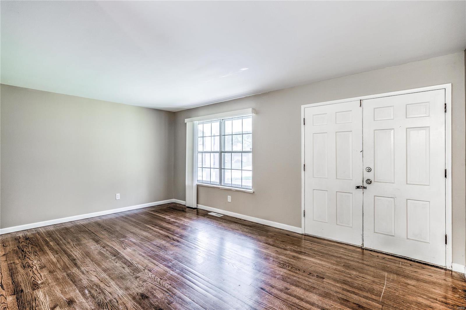 2247 Redman Road St. Louis, MO 63136 - Photo 3 of 19 Gallery Image 3