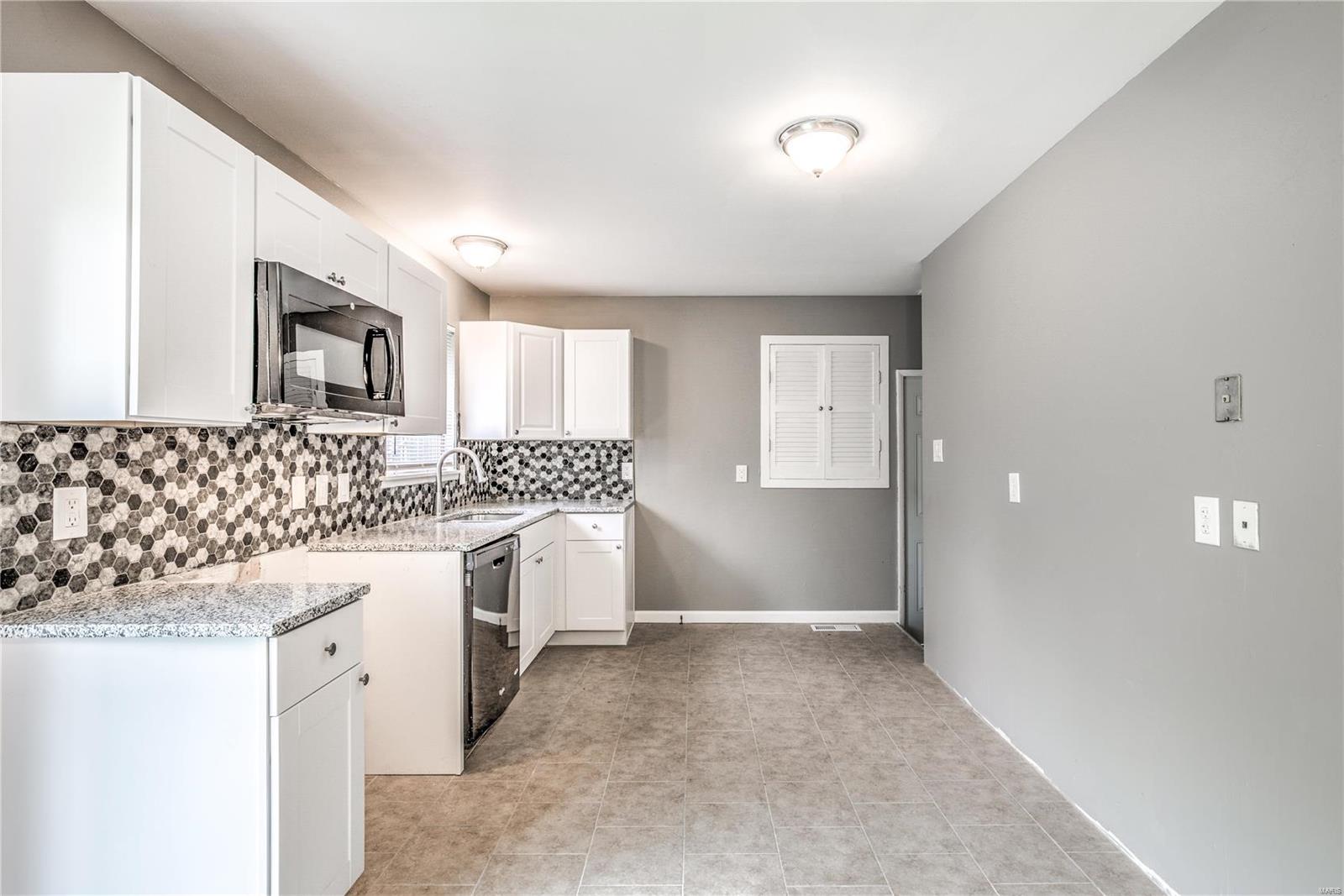 2247 Redman Road St. Louis, MO 63136 - Photo 7 of 19 Gallery Image 7