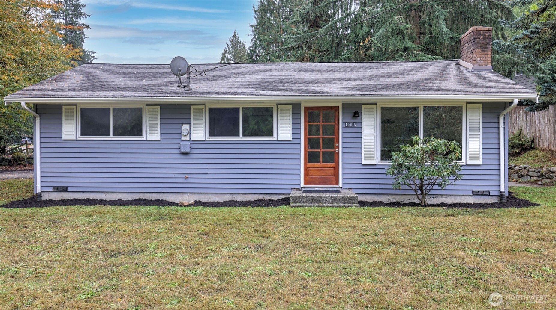 19615 Southeast 136th Street Renton, WA 98059 - Photo 3 of 29 Gallery Image 3